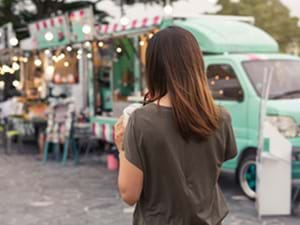 Workshop pizza maken op locatie in STAD (Foodtruck met 3 mobiele ovens)